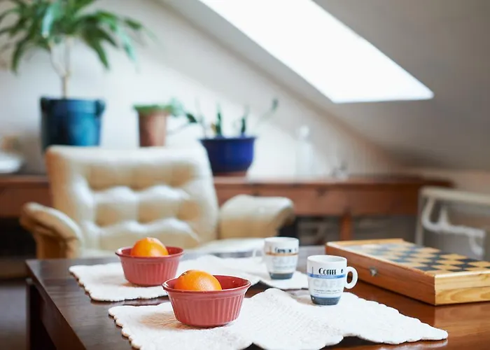 Regina House- Sv. Mikalojaus 13 アパート *